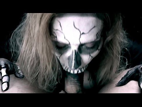 ❤️ Demon merch sugno ceiliog gyda'i geg du a llyncu cum. ❌ Fideos rhyw ar porn % cy.sexafinkarasskaz.ru% ️❤